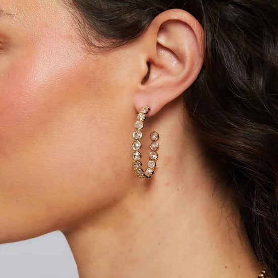 MIRANDA FRYE Lynda Hoops