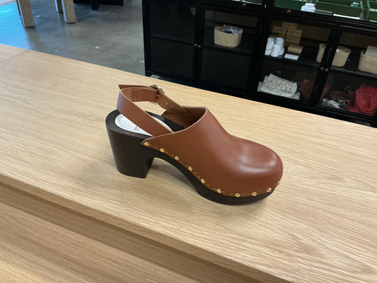 Yboo Vegetable Leather Clog