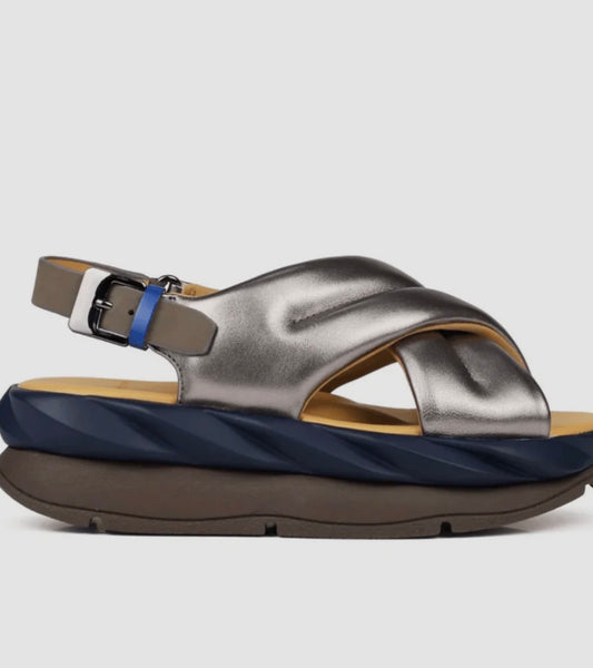Mellow Moa Sandals
