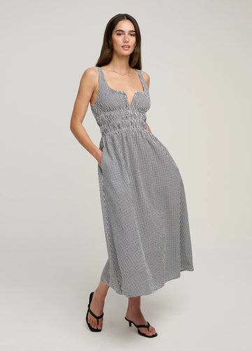 The Sleeveless Swoon Dress