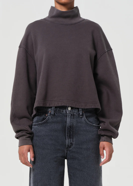 Isra Sweatshirt