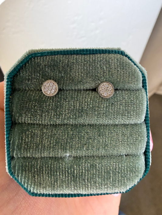 Mirabeau Pave Studs
