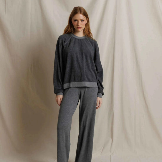 PERFECT WHITE TEE Oversized Ziggy Sweatshirt